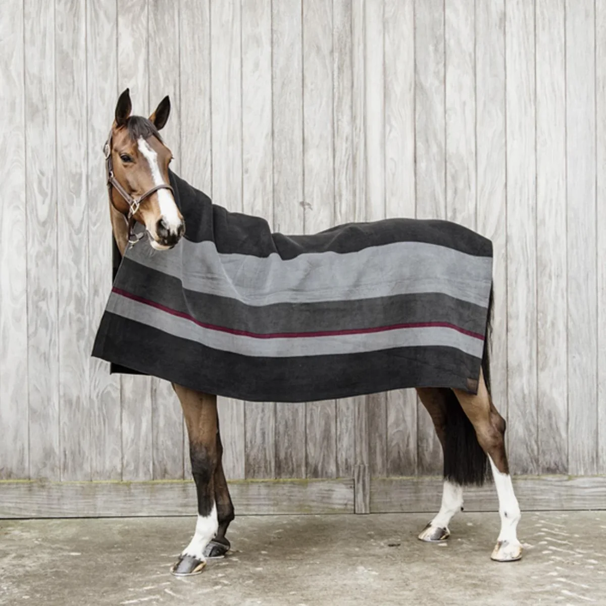 Coperta In Pile 210x200cm Heavy Fleece Square Stripes Kentucky Nero/Grigio - immagine 3