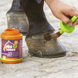 Equinatura Hoof Oil 450 ml - olio nutriente per zoccoli